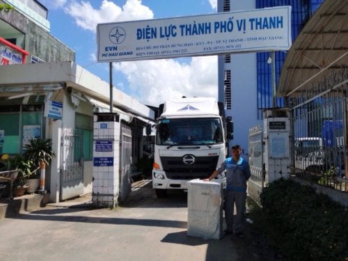 Tủ mẫu đợt 2 và 300 tủ đợt 1 giao công ty Điện Lực