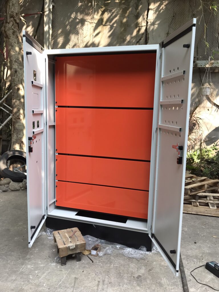 Electrical cabinet with 2 wings 2000x1600x500x2.0 Electrical cabinet with 2 wings 2000x1600x500x2.0
