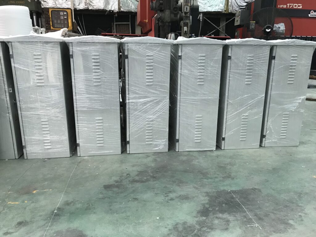 1 door outdoor electrical cabinet