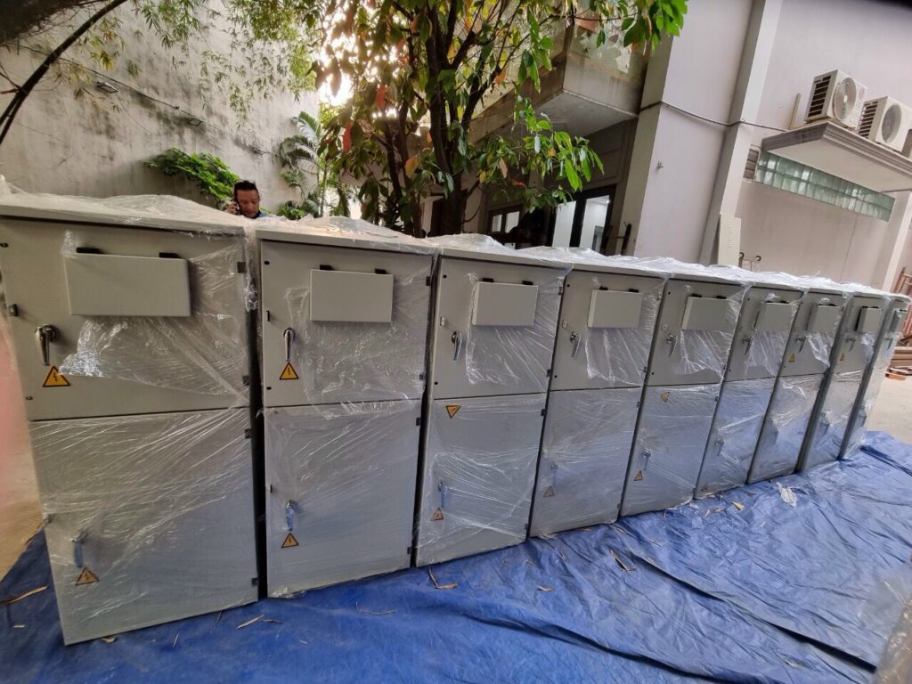 Hanging station cabinet 1250 x 500 x 370 x 2.0 mm