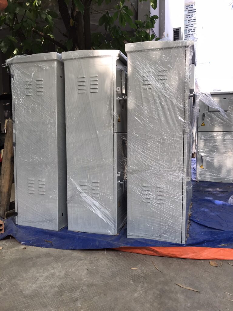 Hanging station cabinet 1250 x 500 x 370 x 2.0 mm